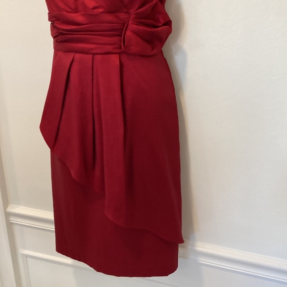 CHETTA B Deep Red Evening Dress Sleeveless in Size 8 - Picture 7 of 9